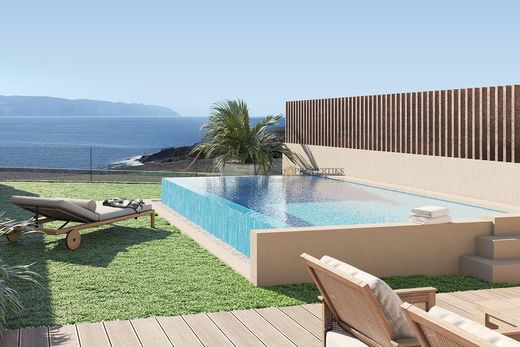 Luxury home in Adeje, Province of Santa Cruz de Tenerife