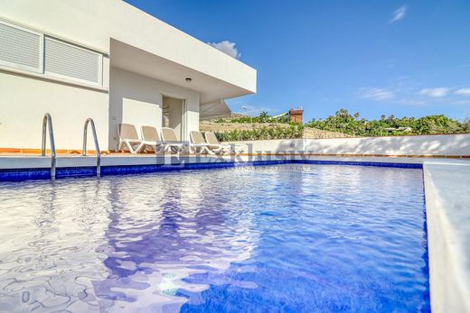 Villa in Costa Adeje, Province of Santa Cruz de Tenerife