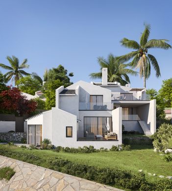 Villa in Estepona, Malaga