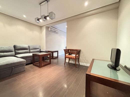 Apartment / Etagenwohnung in Madrid, Provinz Madrid