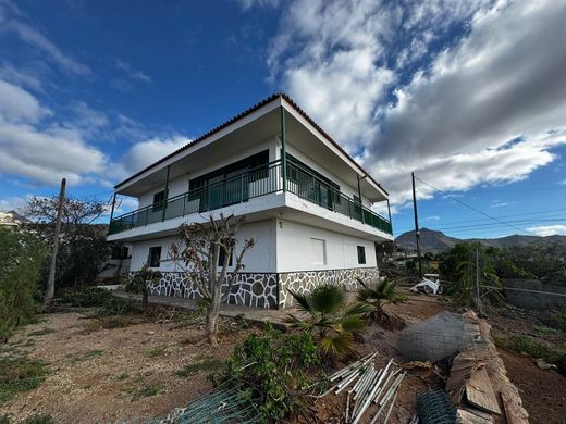 Country House in Cabo Blanco, Province of Santa Cruz de Tenerife