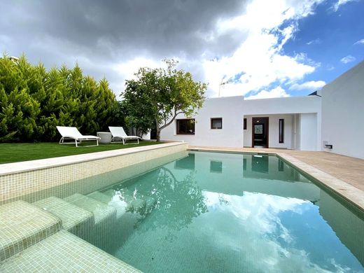 Villa a Sant Josep de sa Talaia, Isole Baleari