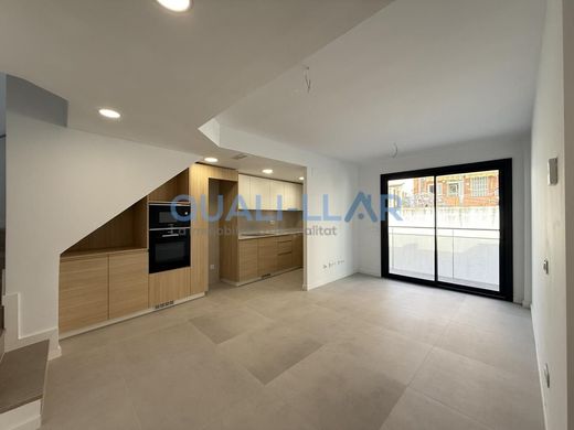 Appartement à Sant Feliu de Llobregat, Province de Barcelone