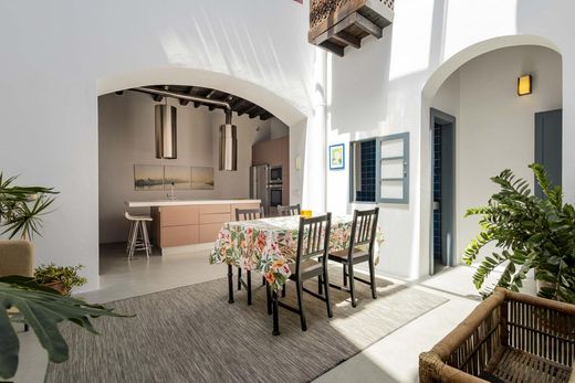 Villa in San Cristóbal de La Laguna, Province of Santa Cruz de Tenerife