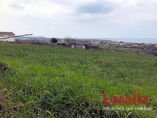 Land in Santander, Province of Cantabria