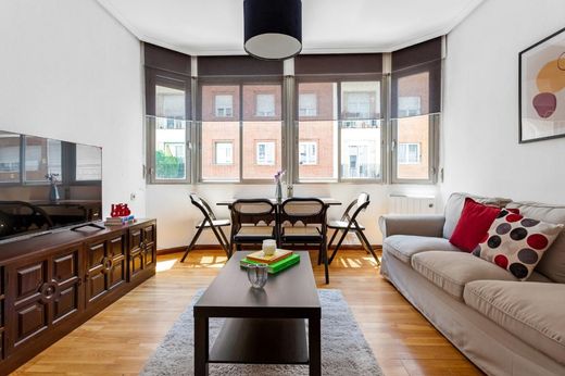 Apartment / Etagenwohnung in Madrid, Provinz Madrid