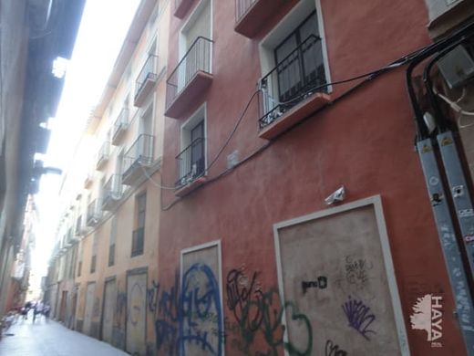 Apartment / Etagenwohnung in Saragossa, Aragonien