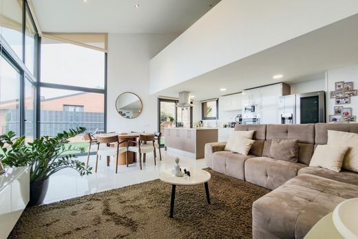Villa - Corbera de Llobregat, Província de Barcelona