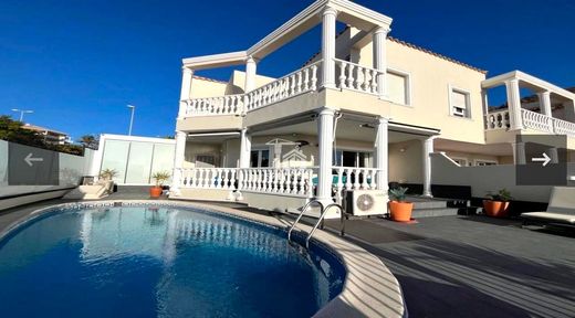 Villa multifamiliale à Arona, Province de Santa Cruz de Ténérife
