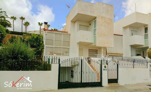 Villa - la Nucia, Provincia de Alicante