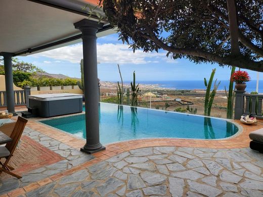 Villa in Adeje, Provinz Santa Cruz de Tenerife