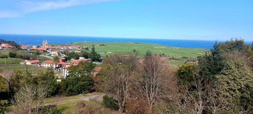 컨트리하우스 / Alfoz de Lloredo, Provincia de Cantabria