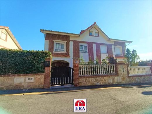 Villa multifamiliale à Castro-Urdiales, Province de Cantabrie