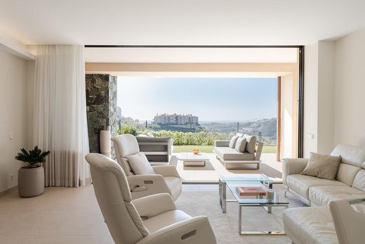 Apartment in Benahavís, Malaga