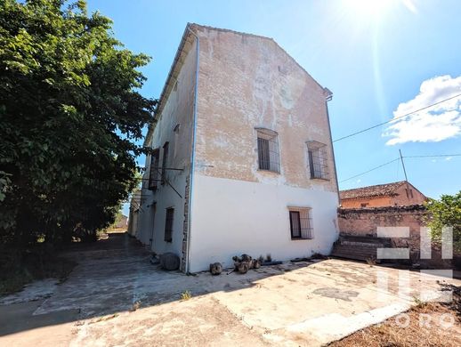 Farmhouse in Alzira, Valencia