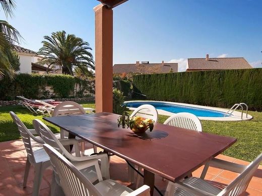 Villa in Fuengirola, Malaga