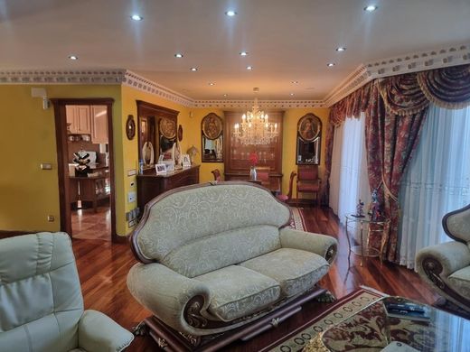 Πολυτελή κατοικία σε Santa Cruz de Bezana, Provincia de Cantabria