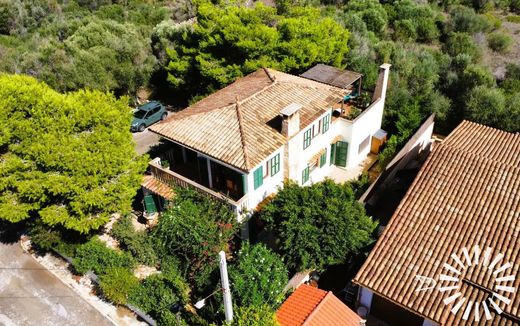 Villa in es Llombards, Province of Balearic Islands