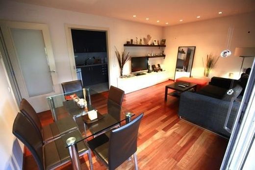 Piso / Apartamento en Sant Adrià de Besòs, Provincia de Barcelona