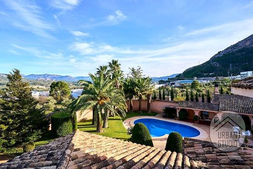Villa in Cocentaina, Alicante