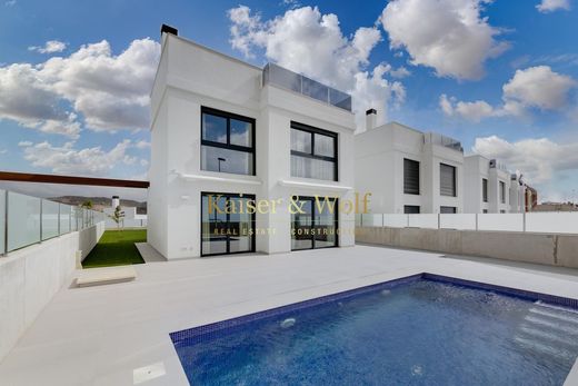 Villa in Mutxamel, Alicante