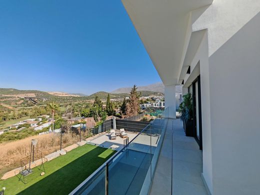 Villa in Estepona, Malaga