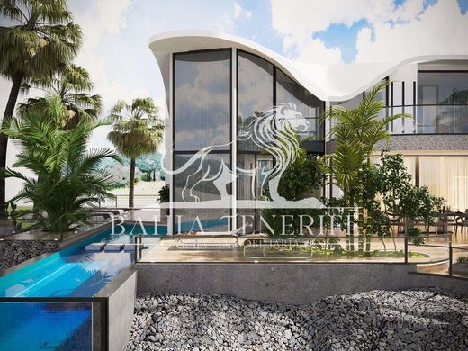 Villa in Costa Adeje, Province of Santa Cruz de Tenerife