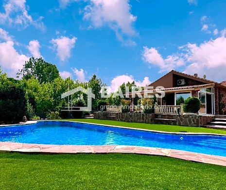 Villa in Villanueva del Pardillo, Province of Madrid