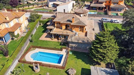 Villa in Mont-ras, Province of Girona