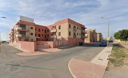 Edificio en La Gangosa Vistasol, Almería