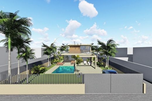 Villa in Palm-Mar, Province of Santa Cruz de Tenerife