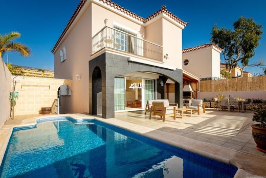 Villa in Santiago del Teide, Province of Santa Cruz de Tenerife