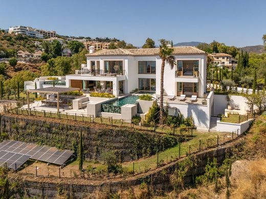 Villa in Benahavís, Malaga