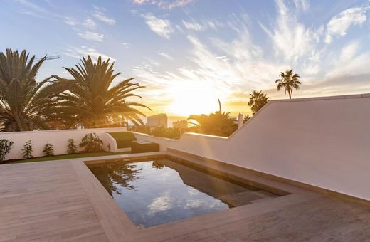 Villa in Costa Adeje, Province of Santa Cruz de Tenerife