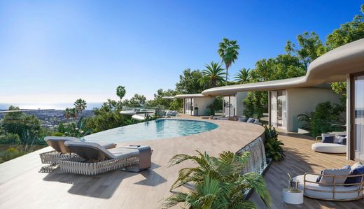 Apartment in Benahavís, Malaga