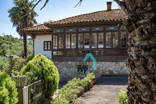 Villa Las Rozas, Province of Asturias