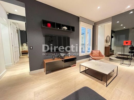 Apartment / Etagenwohnung in Madrid, Provinz Madrid
