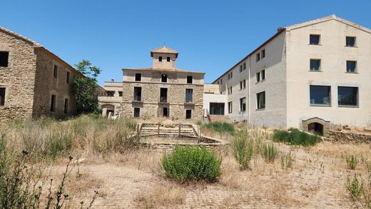 Country House in Sucs, Province of Lleida