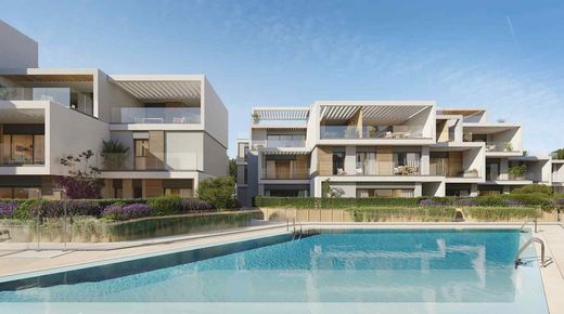 Apartment / Etagenwohnung in Marbella, Málaga