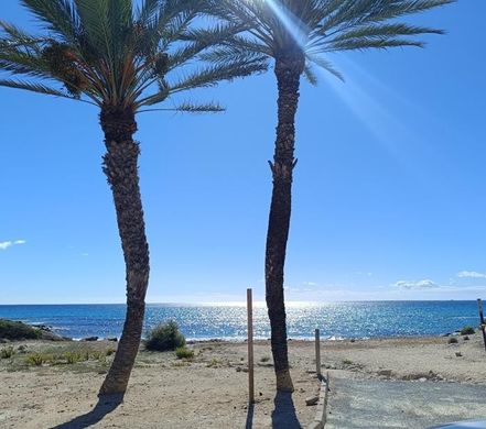 Villa in El Campello, Alicante