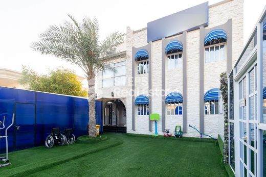Villa in Doha, Baladīyat ad Dawḩah