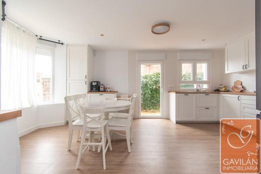 Villa - Serracines, Provincia de Madrid