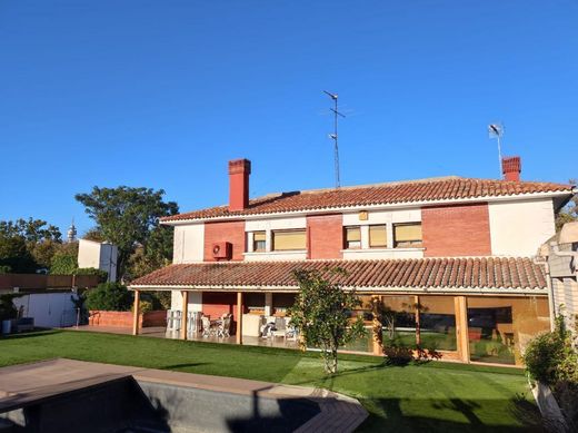 Villa in Saragossa, Aragonien