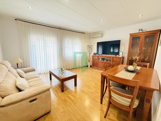 Villa in Badalona, Province of Barcelona