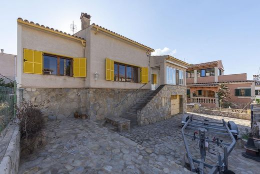 Villa in Sant Elm, Balearen Inseln