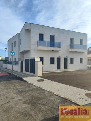 Edificio en Parbayón, Cantabria