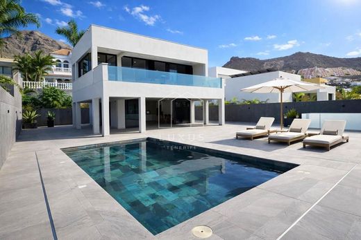 Villa in Costa Adeje, Province of Santa Cruz de Tenerife