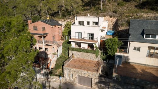 Villa en Vallirana, Provincia de Barcelona