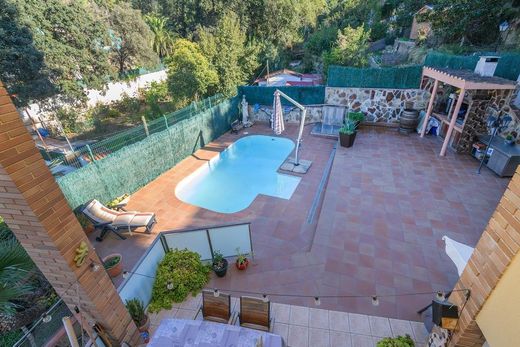 Villa in Sant Vicenç dels Horts, Provinz Barcelona