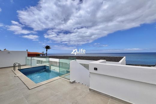 Apartment in Costa del Silencio, Province of Santa Cruz de Tenerife
